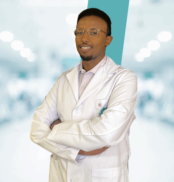 Dr. Nahom Tesfaye — Internal Medicine